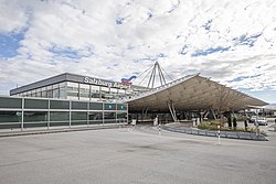Salzburg Airport terminal Austria private airport transfer pickup
